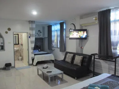Similan Hotel – Foto 4
